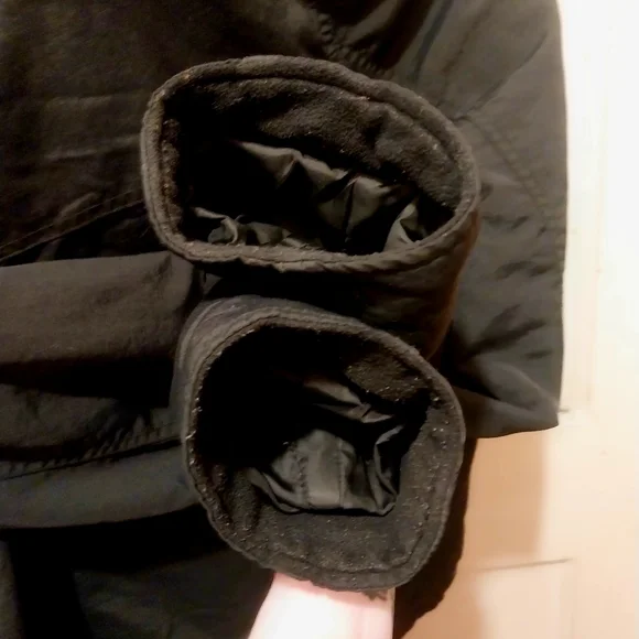 Abercrombie & Fitch Weather Warrior Winter Coat Size Youth XL  black / red - Picture 8 of 14